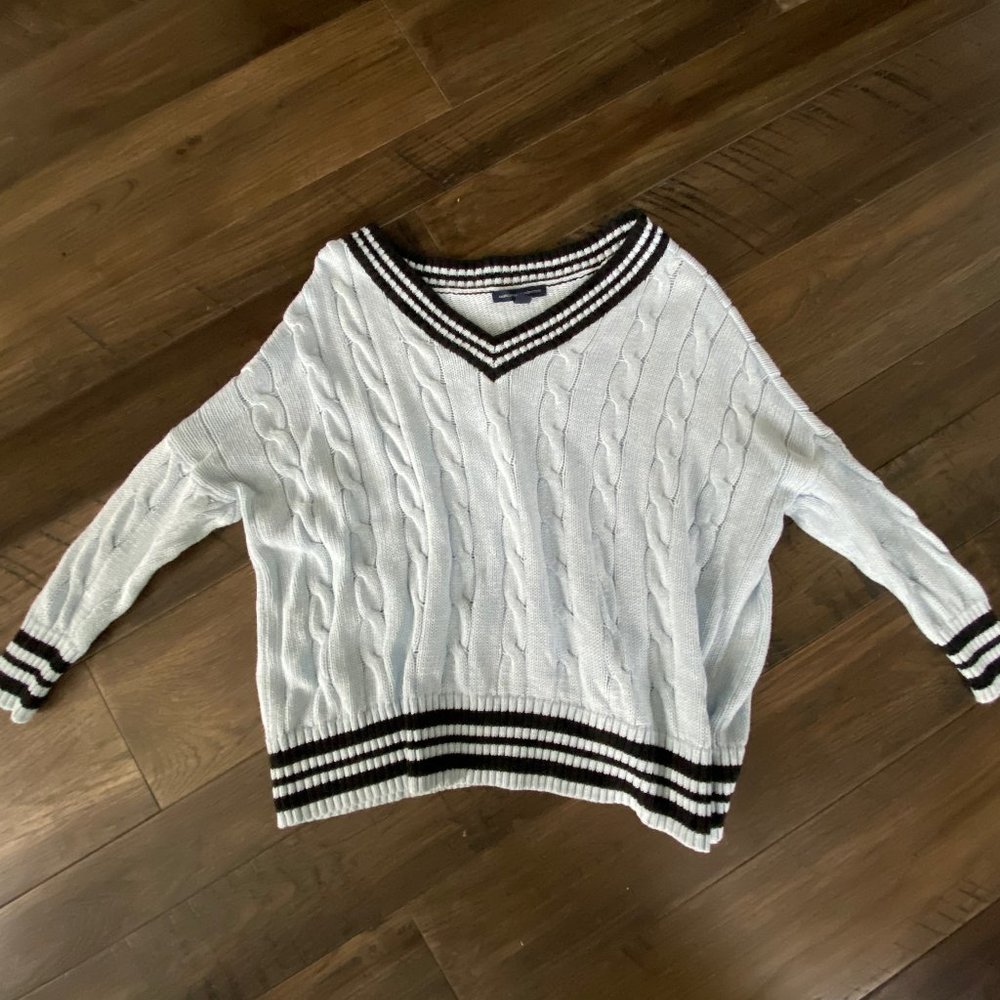 American Eagle Women's Sweater